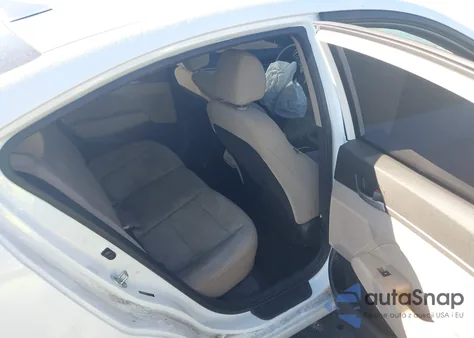 2017 Hyundai Elantra Se из США, поврежденный, VIN 5NPD84LF5HH118805